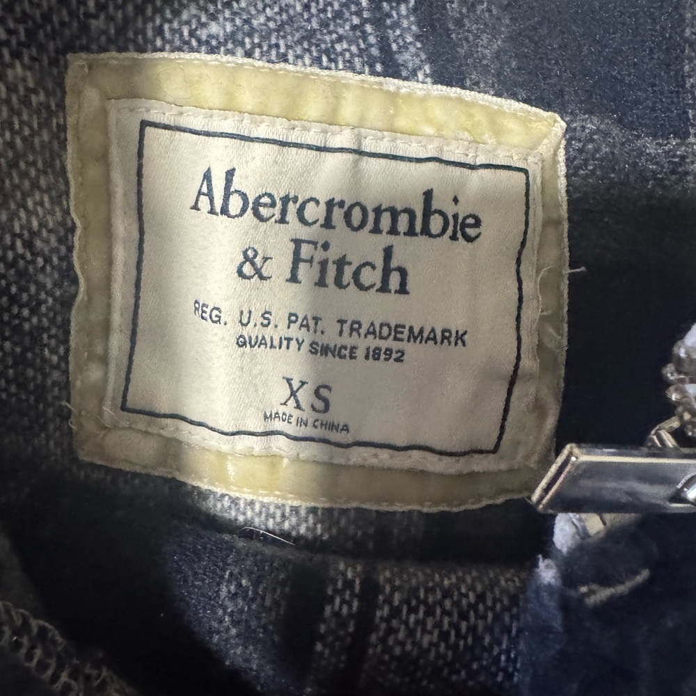 Abercrombie & Fitch Blue and White Plaid Shaggy Sweatshirt Top Size XS - Picture 6 of 7
